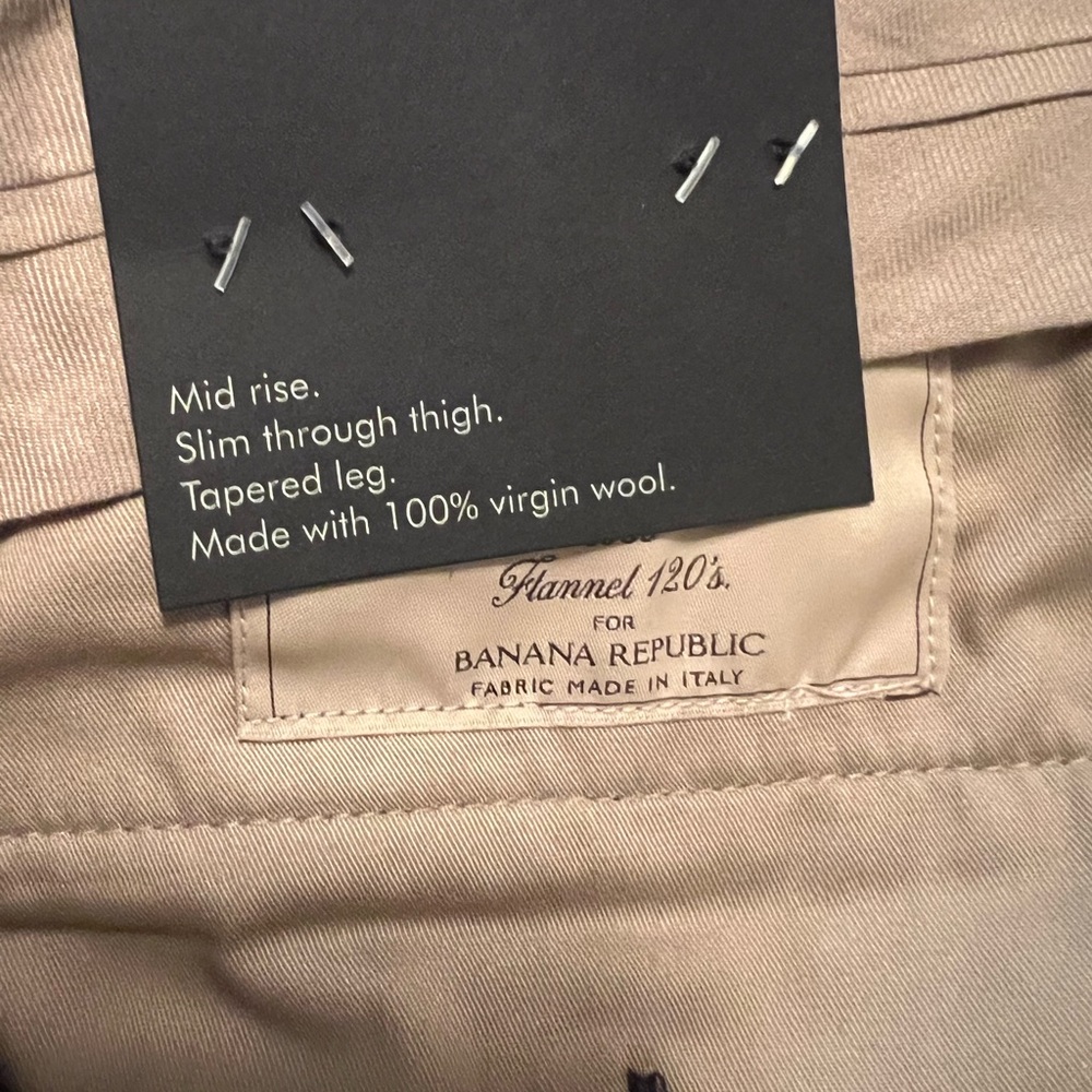 NWT Banana Republic Tapered Perfect Flannel Dress Pant, Charcoal Gray, 33x30 - Picture 5 of 6